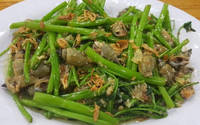 Ốc Thu Hương - Nguyễn Ái Quốc