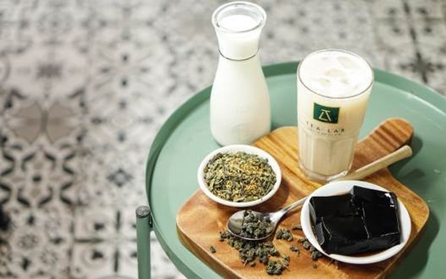 Tea Lab - Tiệm Trà Chanh - Lạc Long Quân