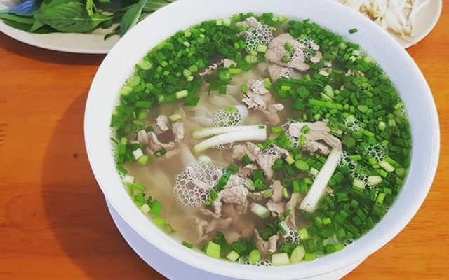 Phở & Cơm Văn Phòng