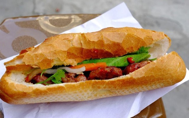 Bin Bin - Bánh Mì & Cơm Dương Châu