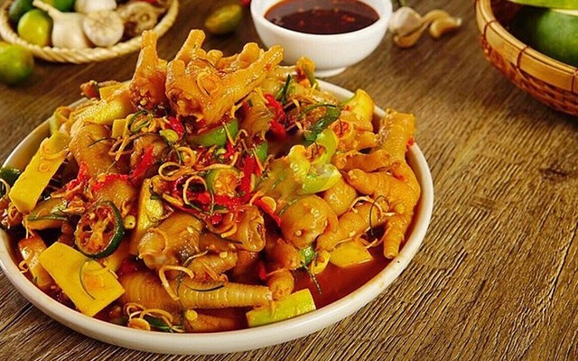 Bếp Cậu Bốn - Gỏi Đu Đủ Thái & Chân Gà Sốt Thái