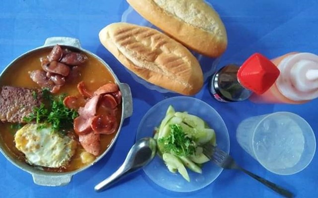 Thanh Cảnh - Bánh Mì Chảo