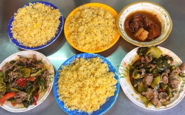 Cô Hân - Phở Bò & Cơm Rang