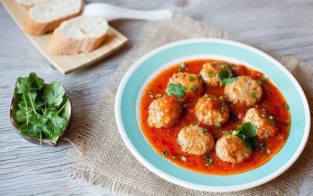 Mơ - Bánh Mì Xíu Mại - Shop Online