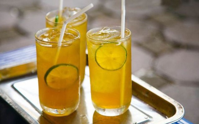 Tiệm Trà Chanh Hè Phố