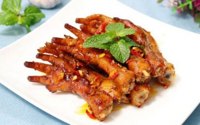 Bún Riêu Cua, Chân & Cánh Gà Nướng - 253C Ngọc Lâm