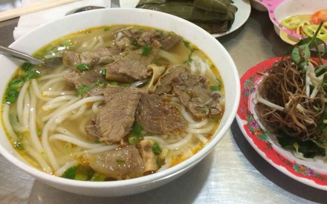 Cô Yến - Cơm Gà, Bún Bò & Bún Mọc