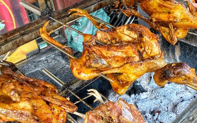 Huy Phệ - Gà Tắm Ớt & Nướng Siêu Cay 7 Cấp Độ