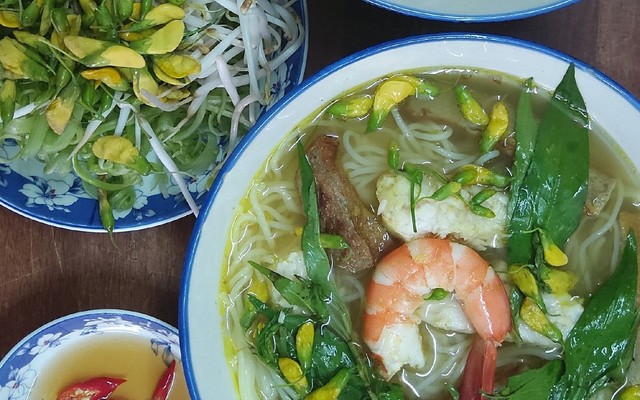 Bún Cá Châu Đốc - Thân Nhân Trung