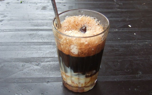 A Lì Saigon - Trà Dân Gian, Cafe & Ăn Vặt