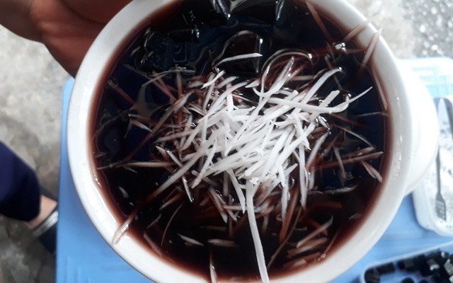 Cô Hường - Chè, Cháo & Nem