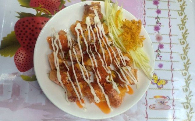 Chị Hạnh - Bánh Tráng Trộn