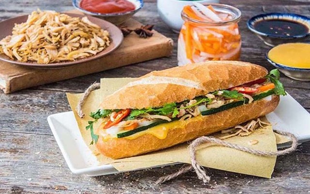 Bánh Mì Bà Phụng