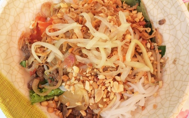 Cô Huyền - Bún Bò Nam Bộ