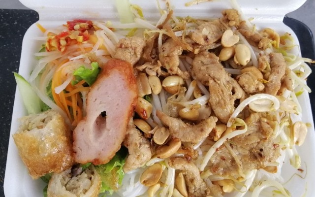 Bún Xào Bảo Nhi ( Ngọc Bích )