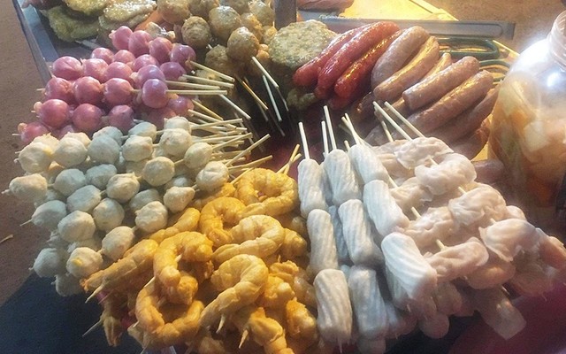 Mỹ Lan - Bánh Chưng, Mực Nướng & Đồ Ăn Vặt