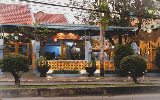 Café Kiến Nam