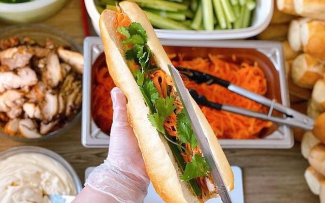 Pili - Bánh Mì
