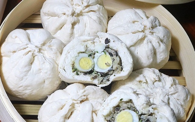 Miss Hoa - Bánh Bao, Chè Thái & Bánh Mì Que Hải Phòng