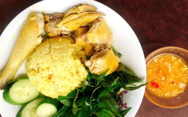 Quang Cảnh - Cơm Chiên Giòn & Mì Xào