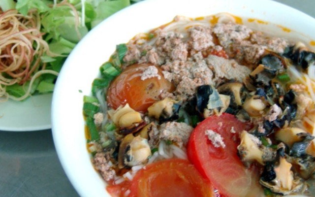 O Nhi - Bún Riêu - Tam Bình
