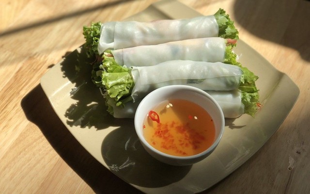 Bếp Quyên - Cơm Văn Phòng & Phở Cuốn - Trần Bình