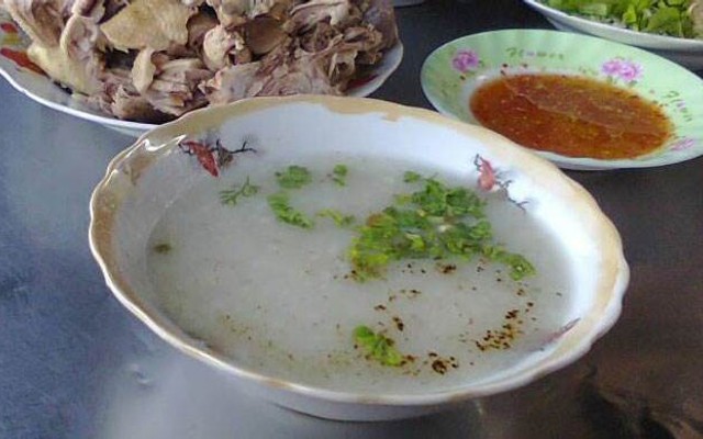 Cao Nguyên Quán - Cháo, Miến & Gỏi Vịt