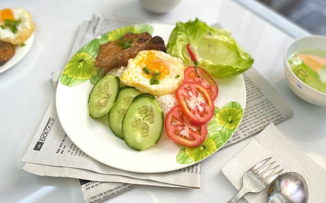 Cơm Tấm Bà Cám & Trà Tắc