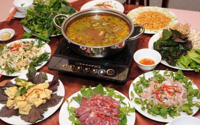 Nhà Hàng Nhất Lẩu - Trần Hưng Đạo