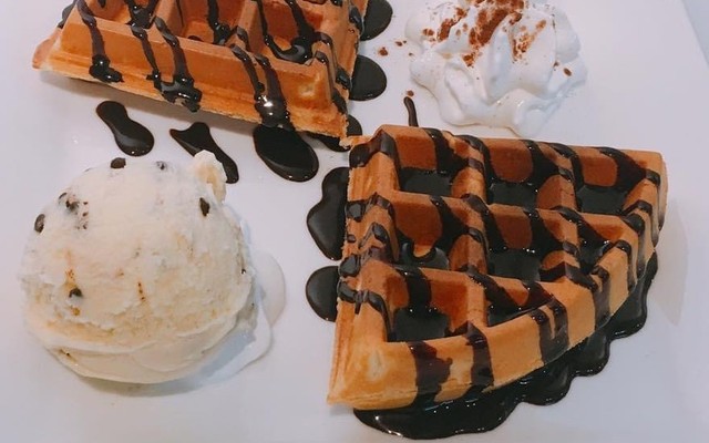 Tóp Mỡ - Waffle & Ice Cream