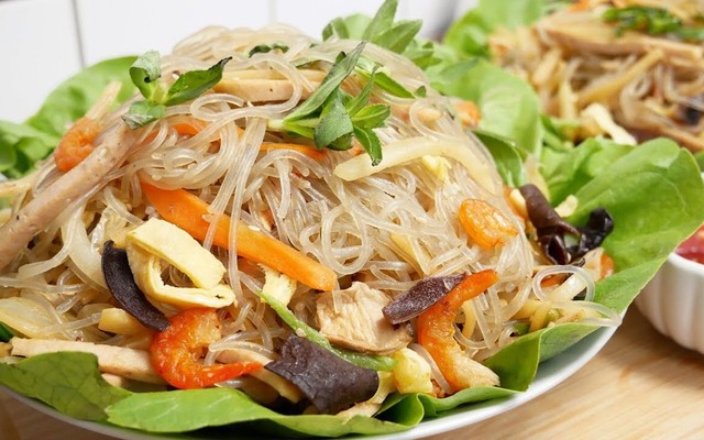 Xôi Cột Điện - Nguyễn Thị Định