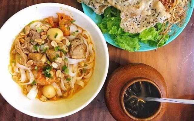 Thanh Tuyền - Mì Quảng - Tô Ngọc Vân