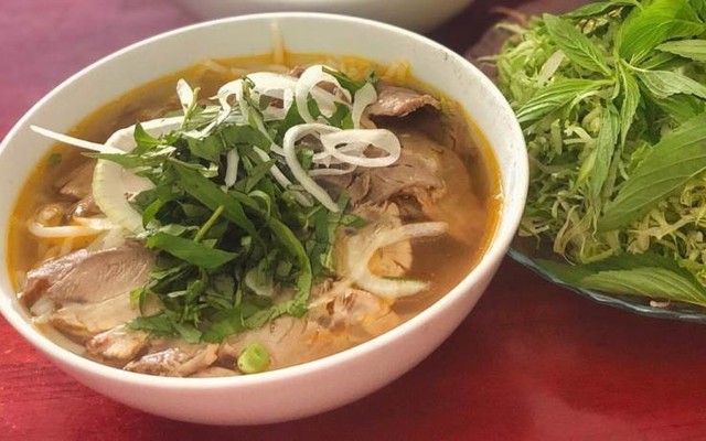 O Gái - Bún Bò Huế & Bánh Bột Lọc