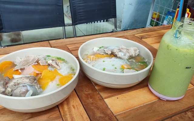 Bun - Mì Trộn, Gà Rán & Sinh Tố