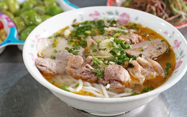 May's Kitchen - Phở, Bún Chả & Bún Bò Huế