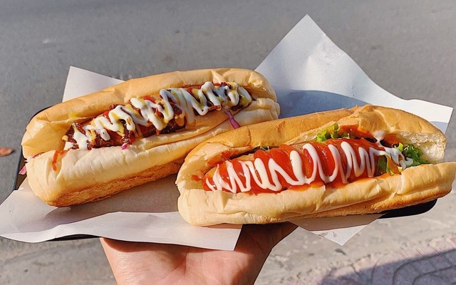 Maddog Saigon - Bánh Mì Hotdog - Thống Nhất