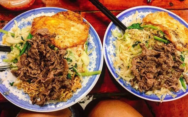 Út Châu - Mì Xào & Nui Xào