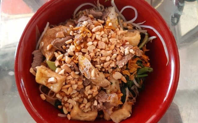 Thanh Huyền - Miến Trộn & Bánh Đa Cua