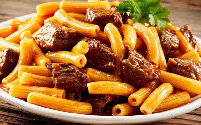 Cơm Tấm Đêm Bờ Kè