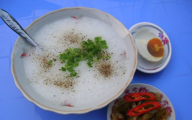 Cô Hiệp - Cháo Trắng