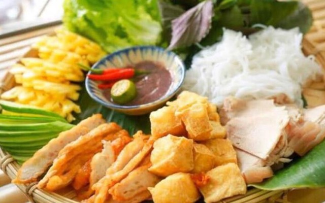 Sơn Hà Quán - Bún Đậu Mắm Tôm & Đồ Ăn Vặt - Xuân Đỉnh