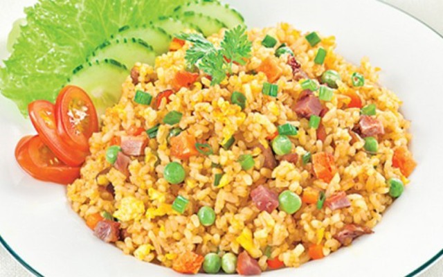 Bà Tám - Bò Kho, Cơm Chiên Dương Châu & Trà Tắc