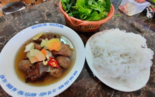 Quý Béo - Bún Chả Cầu Đen
