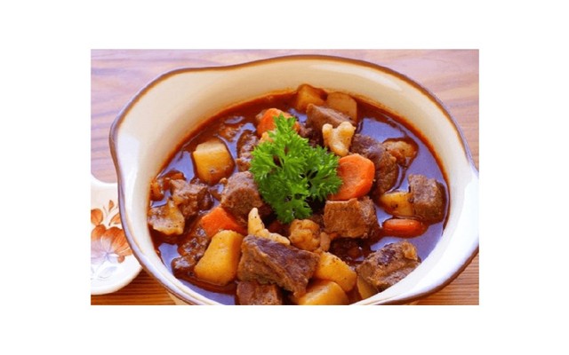 Cô Năm - Bò Kho & Mì Quảng - Nguyễn Tư Giản