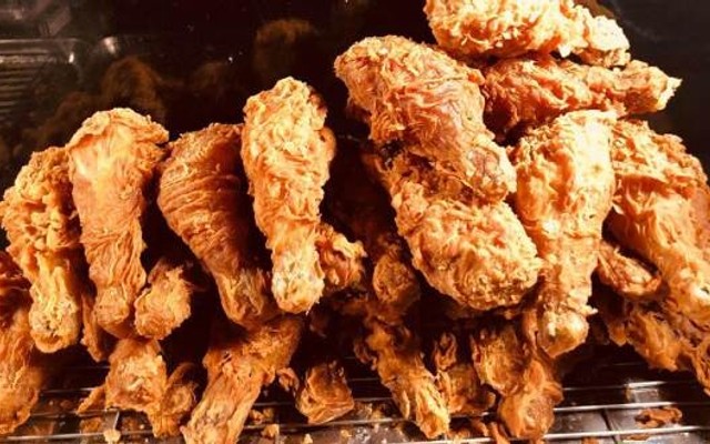 Gà Rán, Khoai Tây Lắc & Khoai Lang Lắc