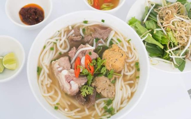 Quán Huế O Lem - Món Huế - Đường Số 38