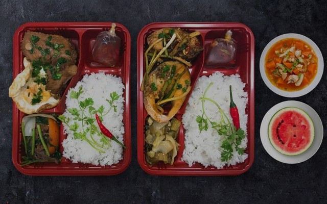 Giang Còi Quán - Cơm Văn Phòng