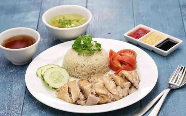 Nguyễn Thuỷ - Cơm Bình Dân