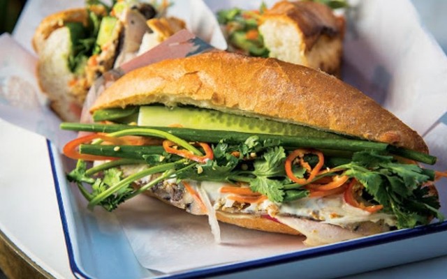 Bà Huyên - Bánh Mỳ