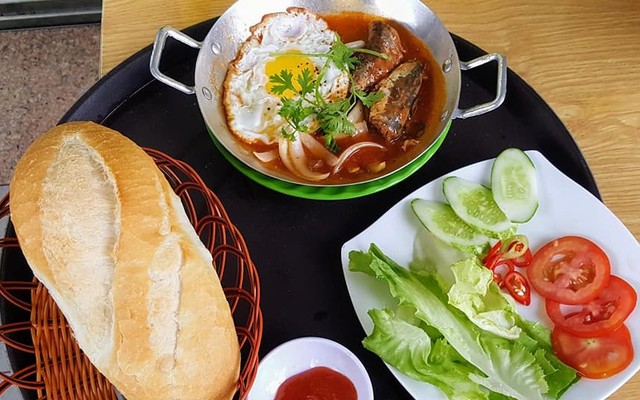 Út Linh - Bánh Mì Chảo